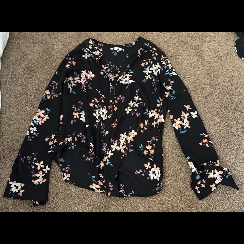 Kohl’s Candie’s Floral Button Down Blouse Shirt